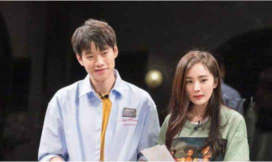 杨幂热门爆料吃瓜微博,揭秘娱乐圈背后的真相