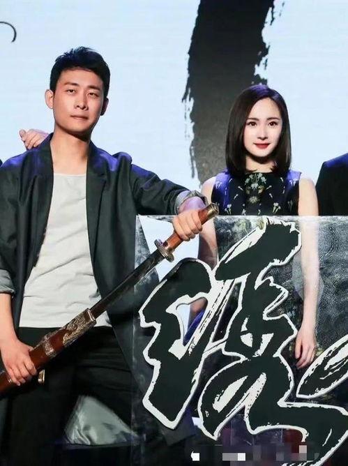 娱乐吃瓜爆料张艺兴人脉,娱乐圈人脉广，资源丰富，揭秘其背后强大关系网