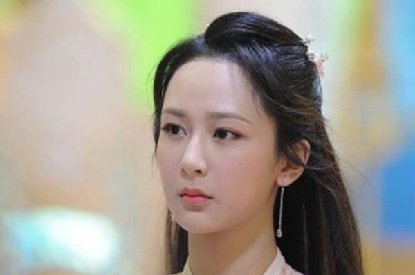 近视明星网红是谁,揭秘明星级近视网红的蜕变之路