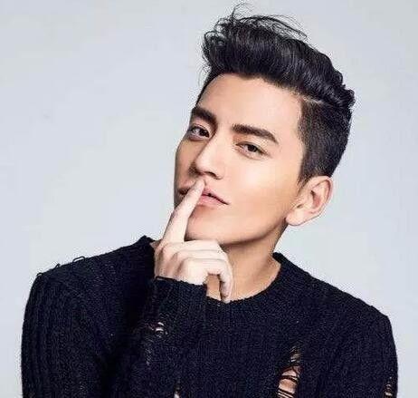 明星网红单挑男星视频,网红单挑挑战！明星男星激烈对决视频曝光