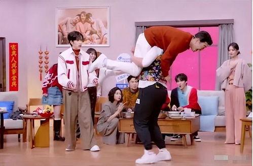 明星网红吃美食视频,明星同款美味大揭秘