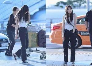 明星网红穿搭品牌,明星网红穿搭品牌的时尚解析