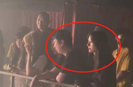 爆料吃瓜网红是谁呀视频,吃瓜网红“爆料达人”身份大起底！