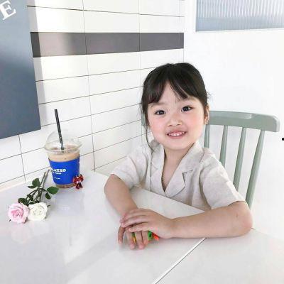 小明星网红长大了,从童星到成年，成长之路的蜕变与坚守