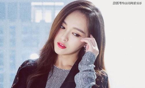 接触明星网红的女生