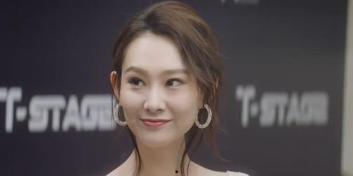 小说娱乐圈吃瓜女王是谁,揭秘“吃瓜女王”的瓜田传奇