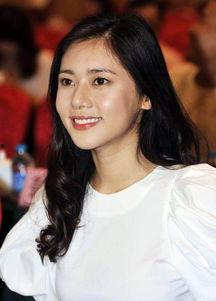 明星网红好听名字女孩,网红女孩好听名字大盘点