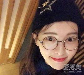 黑框眼镜妹吃瓜,揭秘娱乐圈幕后故事